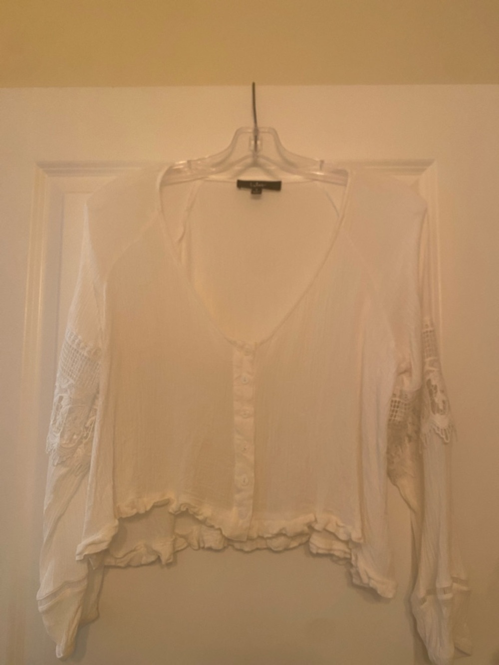 Lulu's White Button-Front Lace Sleeve Cropped Blouse